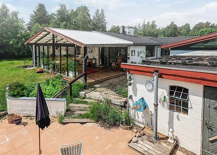 5 Person In Frederiksvaerk-by Traum *